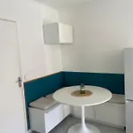 Petit Deux Pieces Avec Piscine شقة *