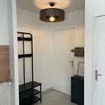 Petit Deux Pieces Avec Piscine فالوريس