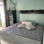 Petit Deux Pieces Avec Piscine